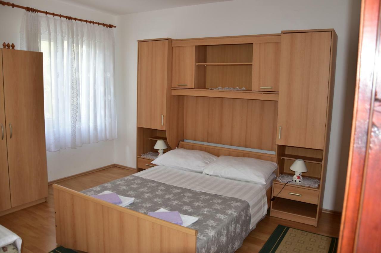 سيلو Apartmani Novosel المظهر الخارجي الصورة